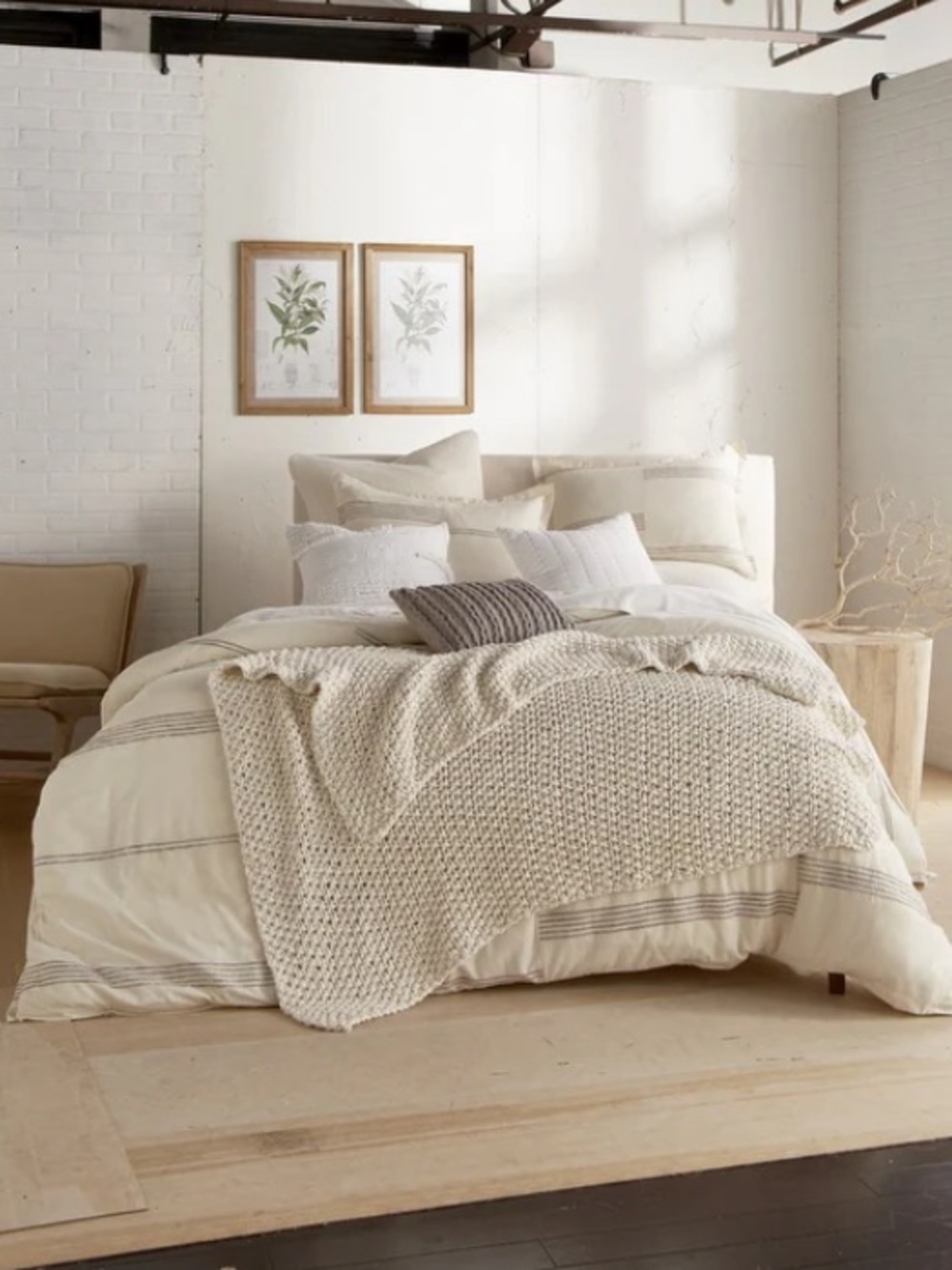 DKNY Pure Chunky Knit Blanket Throw Natural Cream 100% Cotton 50'' x 60'' - Picture 3 of 7